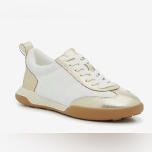 Anne Klein Walkon White and Gold Women’s Sneakers 7.5M